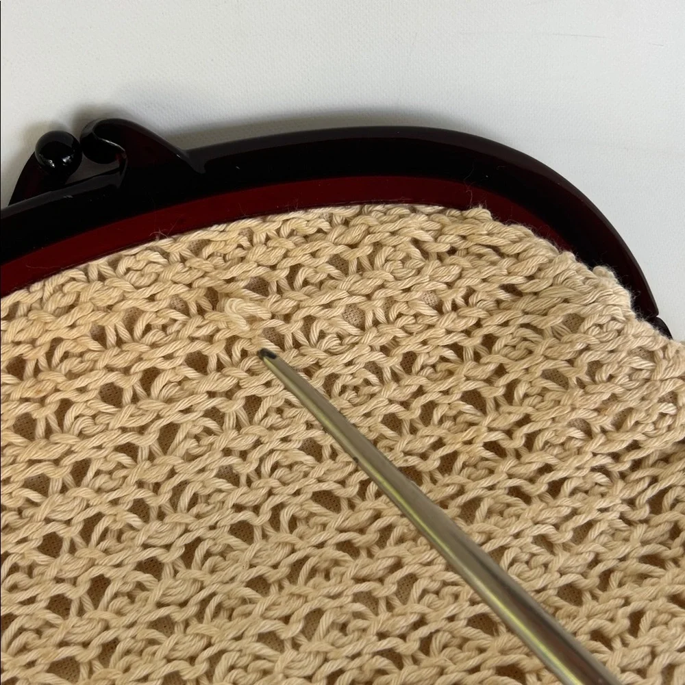 Vintage Crochet Clutch - Picture 11 of 13